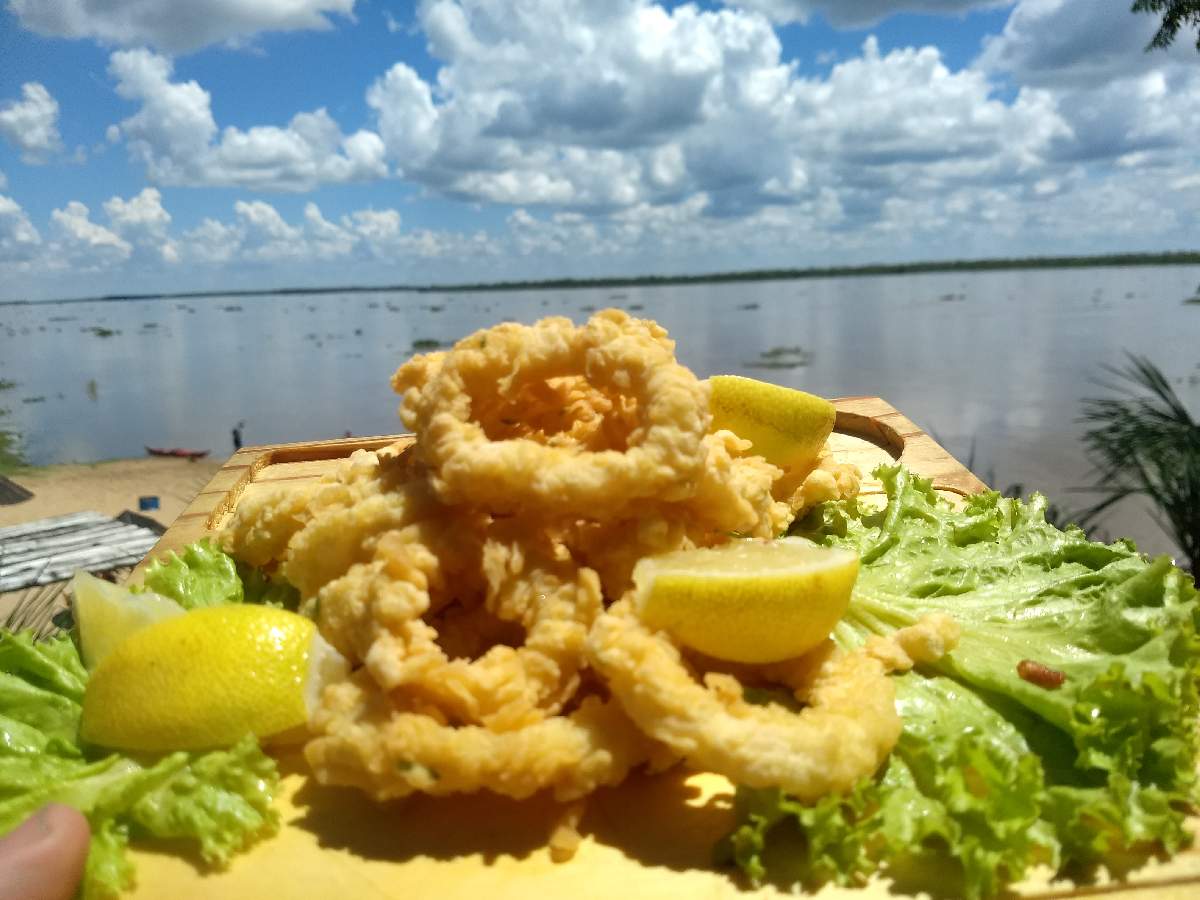 RABAS FRENTE AL RÍO PARANÁ