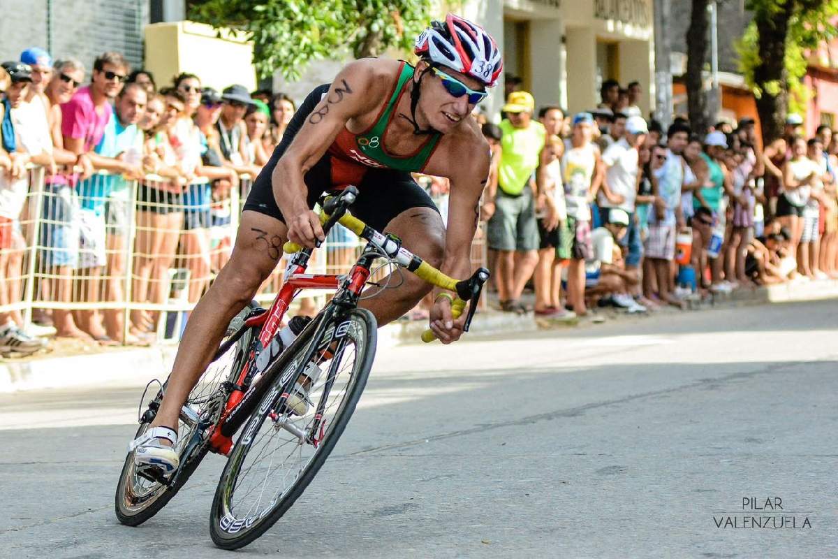 ¡¡¡ TENÉS QUE VIVIR EL TRI MÁS PASIONAL DEL PLANETA !!!